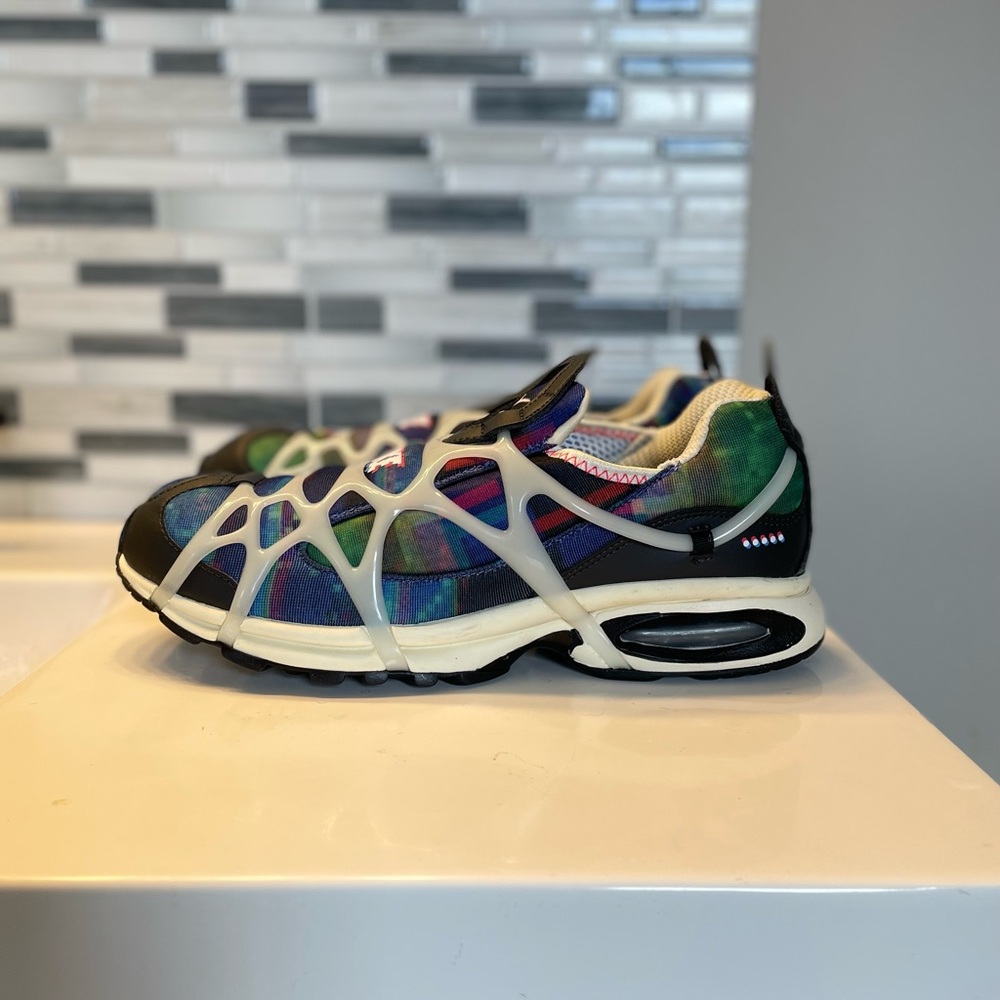 Nike Air Max Kukini 10.5 pixel glitch running adidas boost react basketball lot
